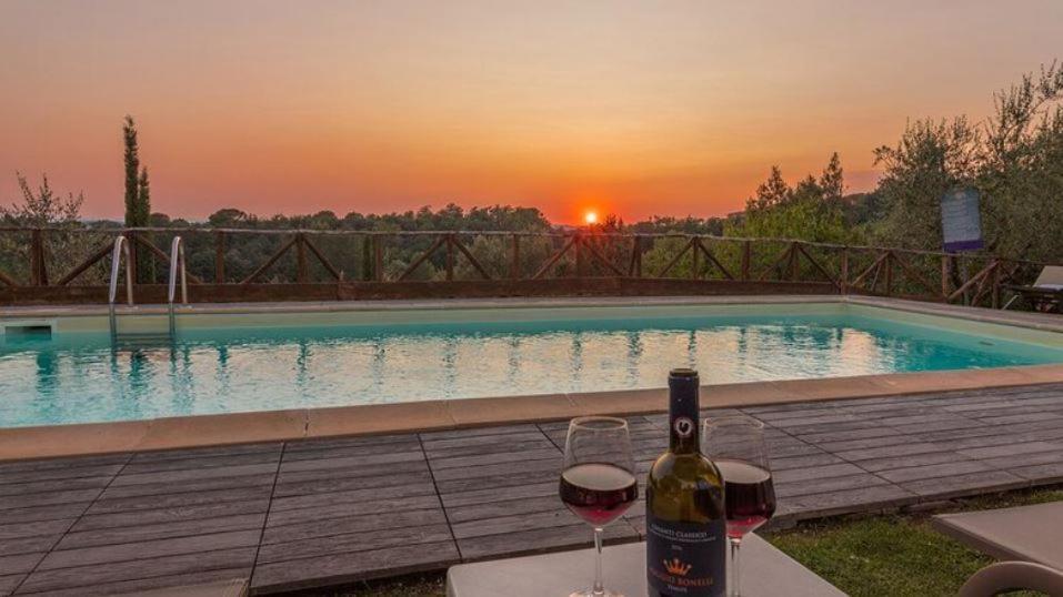 קסטלנואובו ברארדנגה Agriturismo Poggio Bonelli מראה חיצוני תמונה