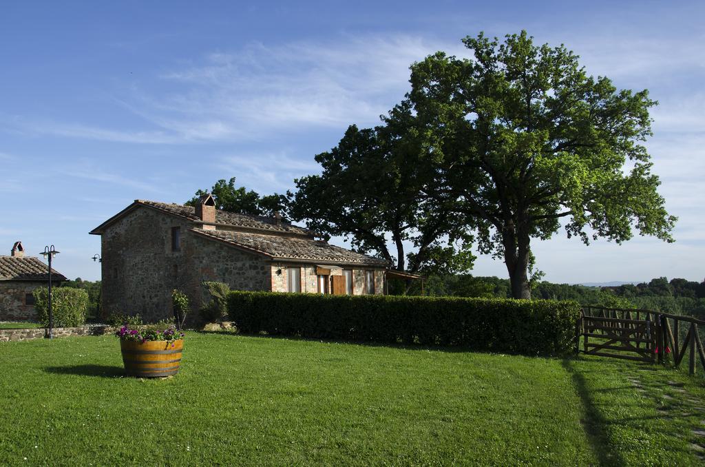 קסטלנואובו ברארדנגה Agriturismo Poggio Bonelli מראה חיצוני תמונה