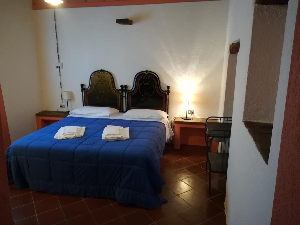קסטלנואובו ברארדנגה Agriturismo Poggio Bonelli מראה חיצוני תמונה